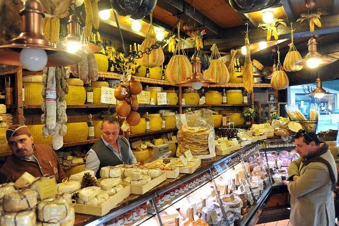 Private Food Tour of Bologna - Group Size and Accessibility