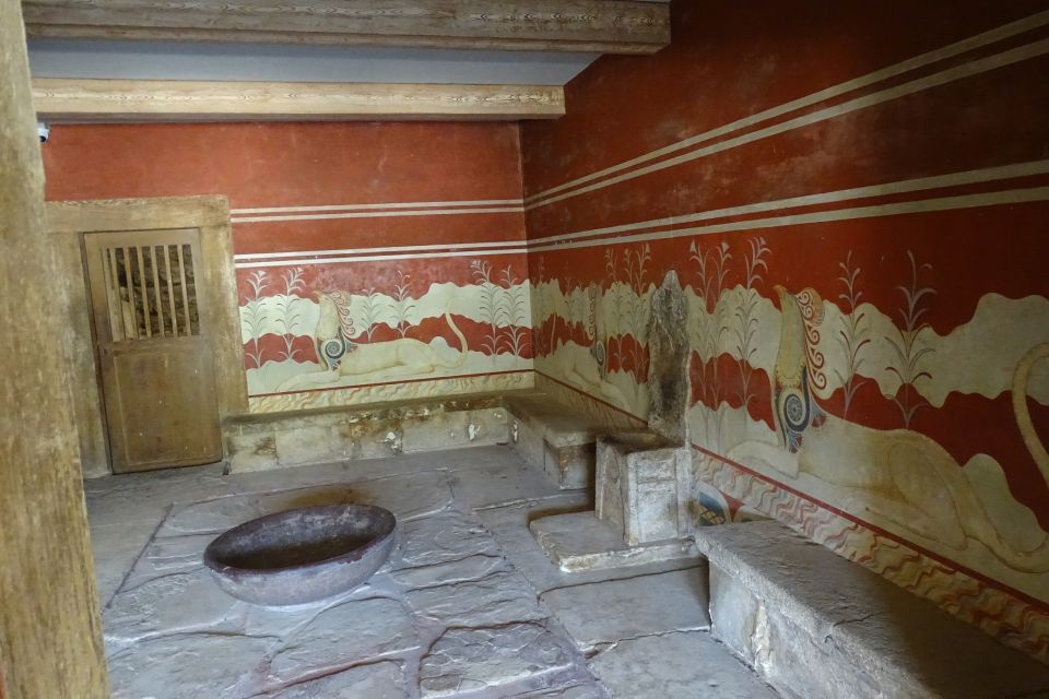 Private Guided Tour to Knossos Palace and Zeus Cave - Inclusions and Services Provided