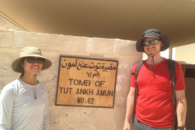 Private Guided Tour Valley of the King ,Queen Hatshepsut, &Memnon - Culinary Experience