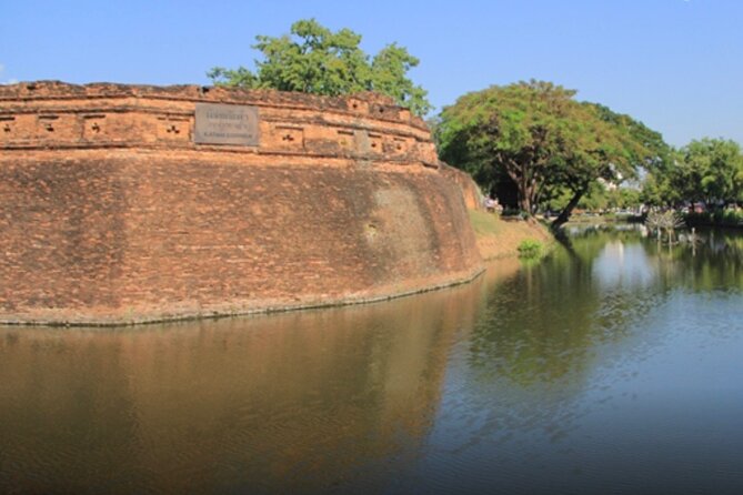 Private Half-Day Tour The Old Chiang Mai City With Street Foods - Booking Assistance