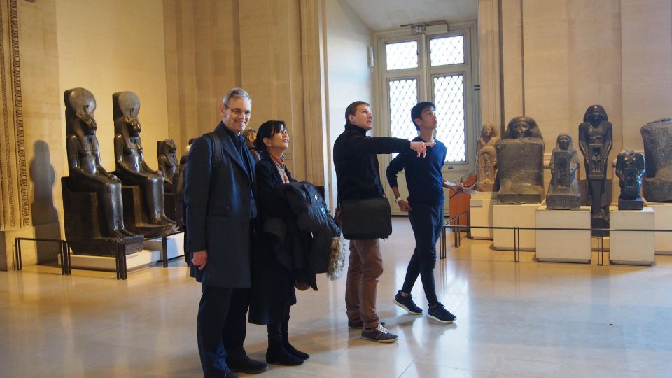 Private Louvre Tour for Teenagers - Full Description