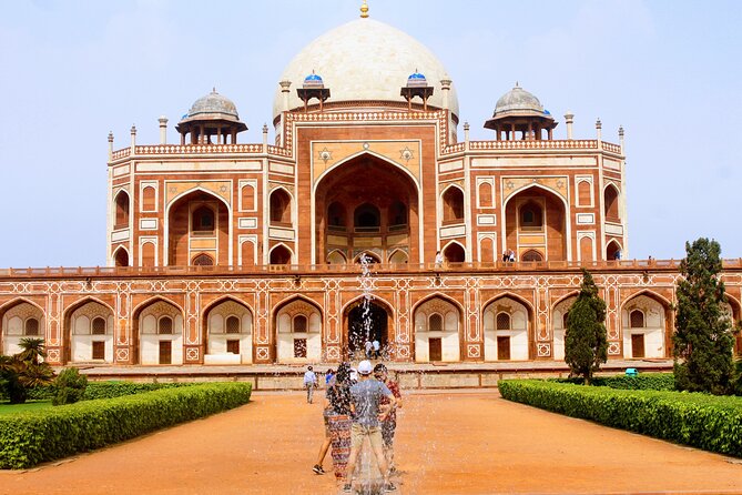 Private Luxury Old & New Delhi City Tour In 8 Hours - Comfort and Convenience With Air-Conditioned Vehicle