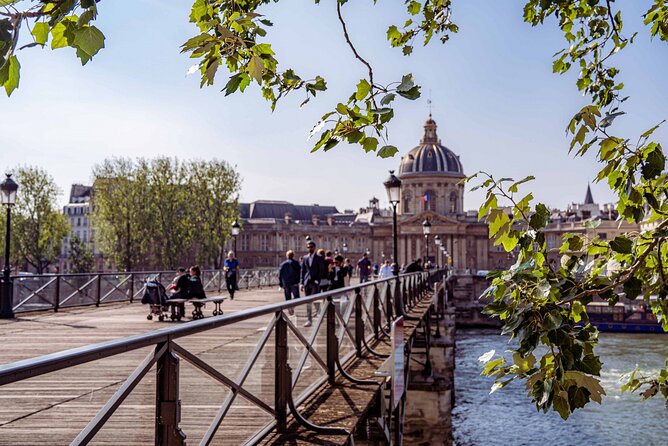 Private Paris City Tour and Shopping in La Vallée Village - Cancellation Guidelines