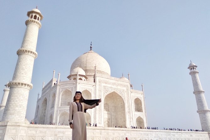 Private! Same Day Taj Mahal Trip By Car From Delhi - Traveler Photos Access