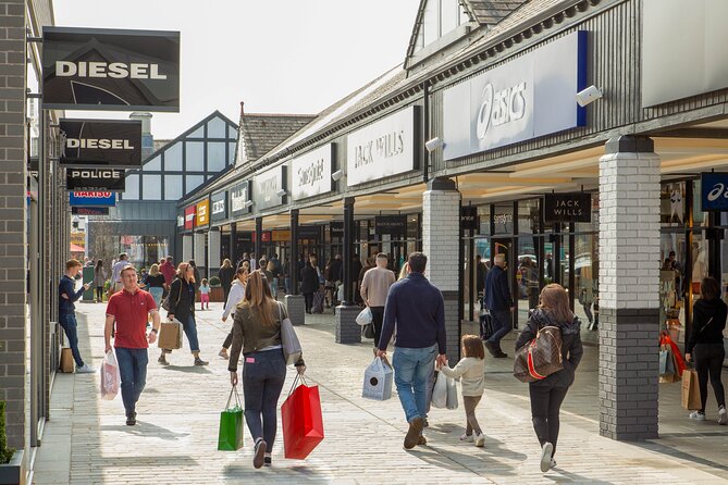 Private Shopping Tour From Liverpool to Outlet Cheshire Oaks - Cancellation Policy