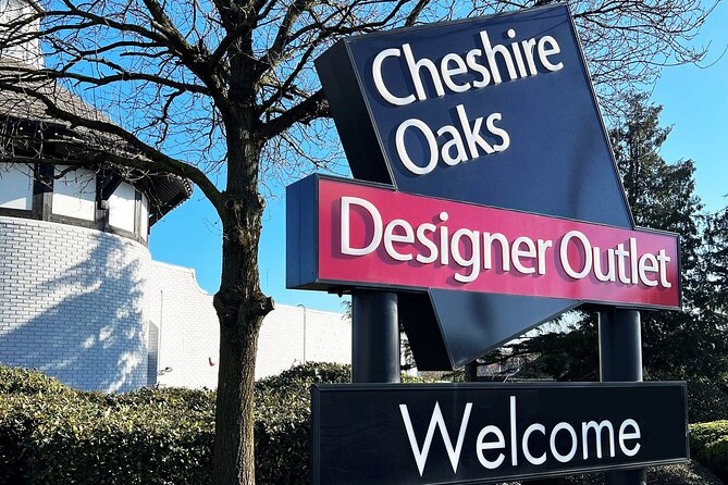 Private Shopping Tour From Manchester to Outlet Cheshire Oaks - Booking Process