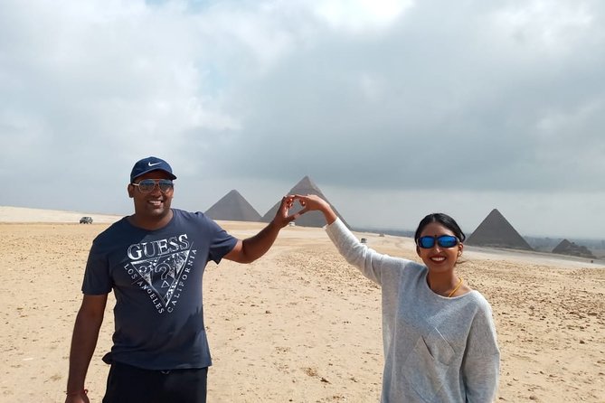 Private Tour Giza Pyramids and Sphinx With Camel Ride and Lunch - Traveler Engagement Features