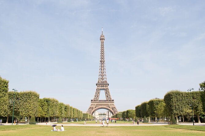 Private Tour in Eiffel Tower With Guide and Pick up - Pricing Details