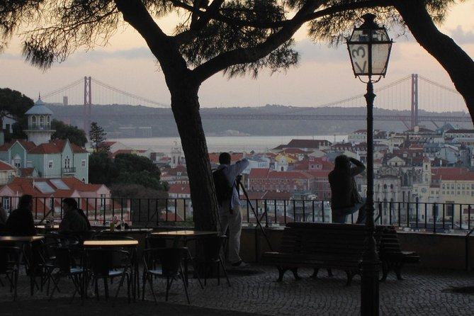 Private Tour: Lisbon Sightseeing Tour With Dinner and Fado Show - Fado Show