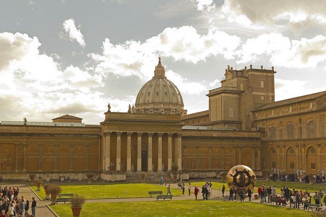 Private Tour of the Vatican Museums and Sistine Chapel: Tickets Included - Meeting and Pickup Details