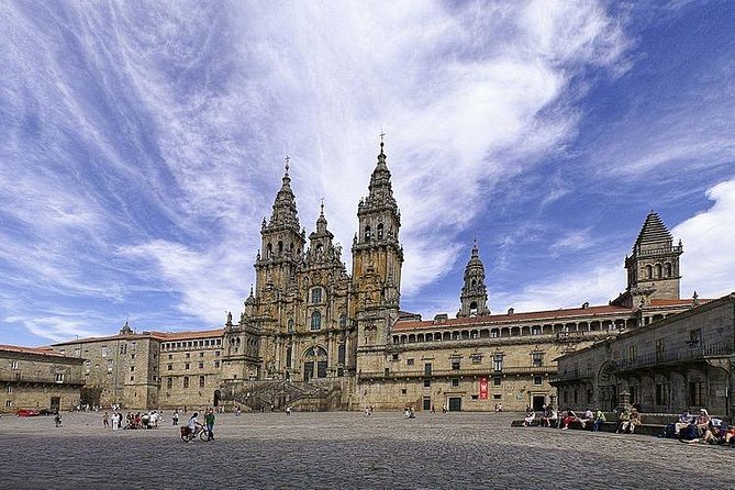 Private Tour Santiago De Compostela From Lisbon - Inclusions and Amenities