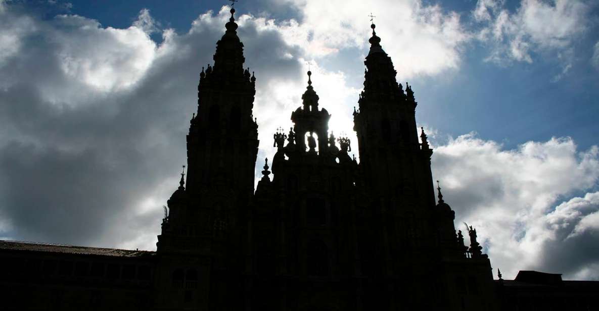 Private Tour Santiago With Tickets - Historical Exploration
