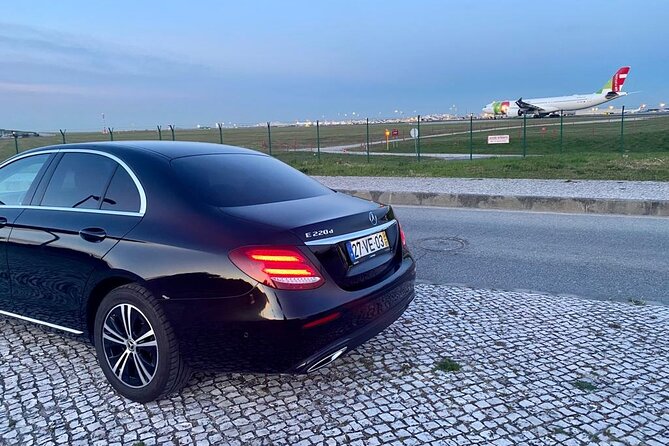 Private Transfer From Airport to Lisbon (Unlimited Waiting Time) - Review and Ratings