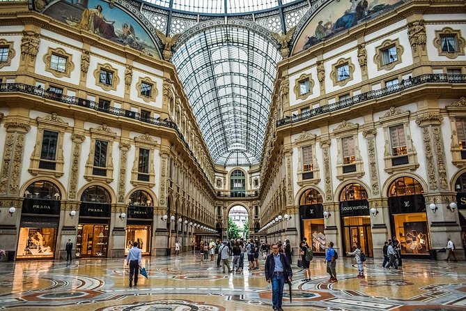 Private Transfer From Zagreb to Milan With 2h of Sightseeing - Booking and Confirmation Process
