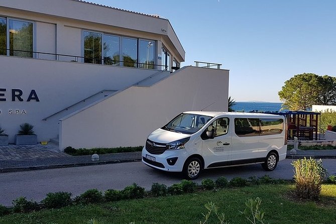 Private Transfer (Taxi) - Makarska to Split Airport - Customer Support