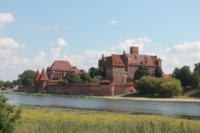 Private Transportation From Cruise Ship Port of Gdynia to Malbork Castle 6-Hour - Cancellation Policy and Reviews