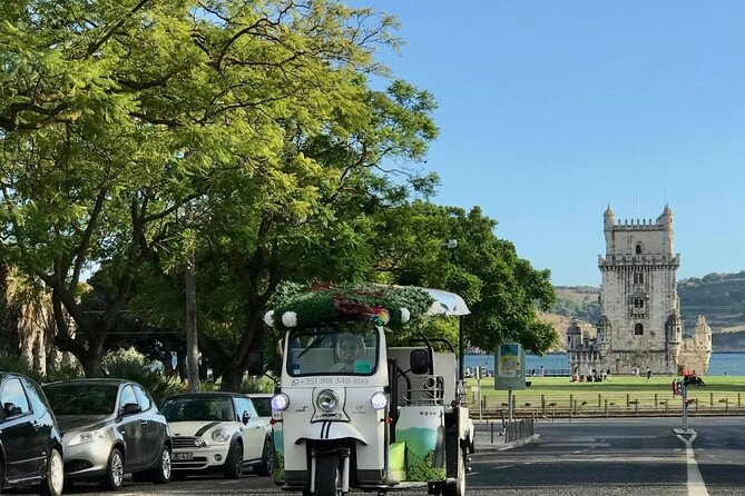 Private Tuk Tuk Tour in Old City Lisbon - Tour Itinerary