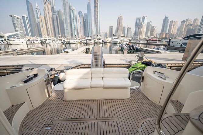 Private Yacht Rental - Azimut 42ft Luxury Yacht in Dubai - Experience and Accessibility