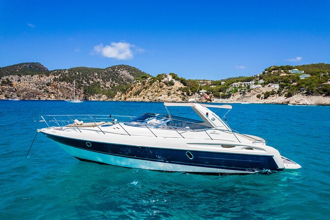 Private Yacht Rental in Mallorca - Expectations and Accessibility