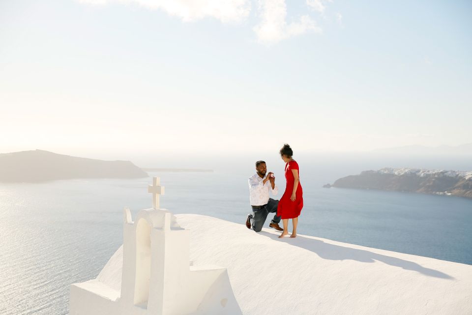 Proposal Photographer in Santorini - Meeting Point
