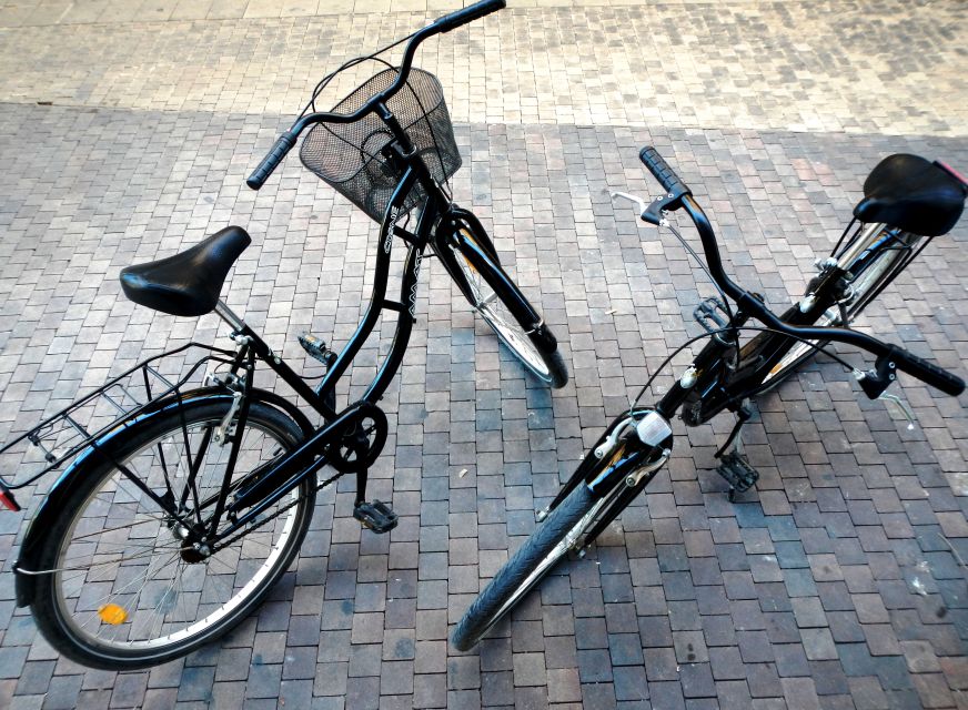 Rent a Bike in Malaga - Meeting Point Information