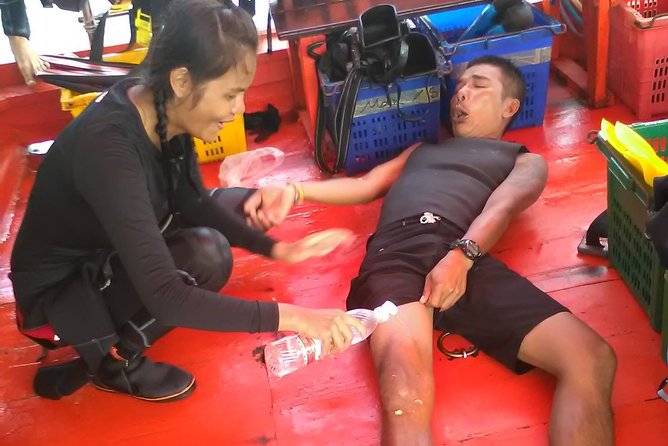 Rescue Diver and EFR ( Start at Koh Chang) - Certification Requirements and Process