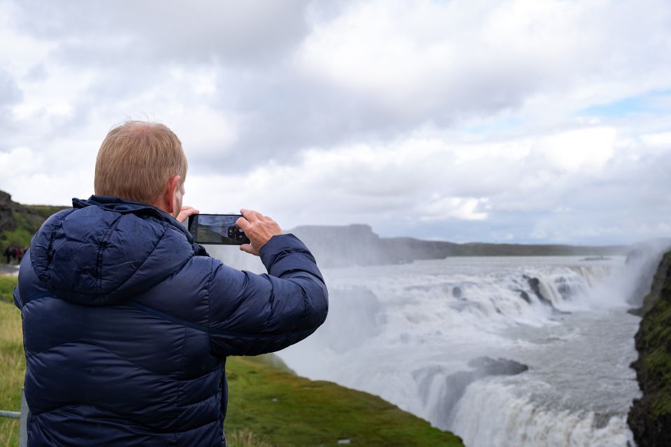 Reykjavik: Golden Circle Tour and Blue Lagoon Admission - Full Tour Description