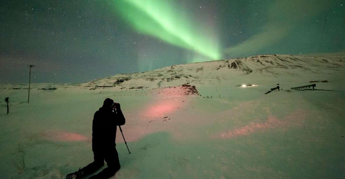 Reykjavik: Northern Lights Photo Tour & Aurora Center Ticket - Full Description