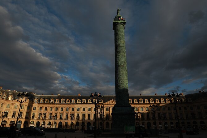 Right Bank of Paris 2-Hour Private Walking Tour - Pricing and Booking Information