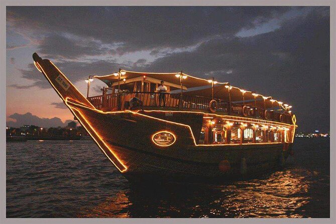 Romantic Sightseeing Dhow Cruise Dinner on Dubai Water Canal - Dining and Entertainment