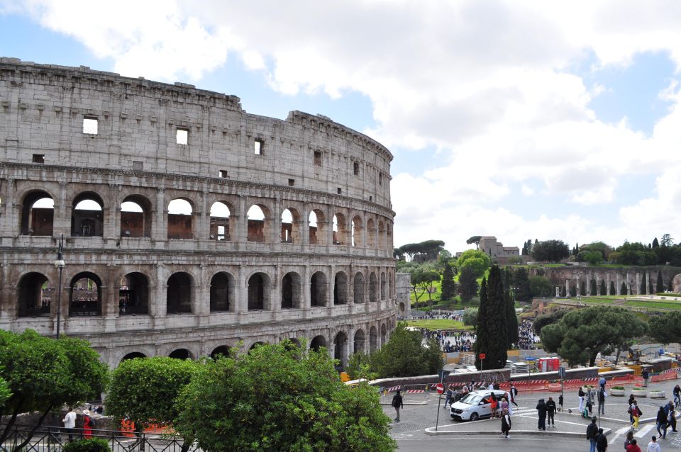 Rome: Colosseum Attic and Roman Forum Private Tour - Experience