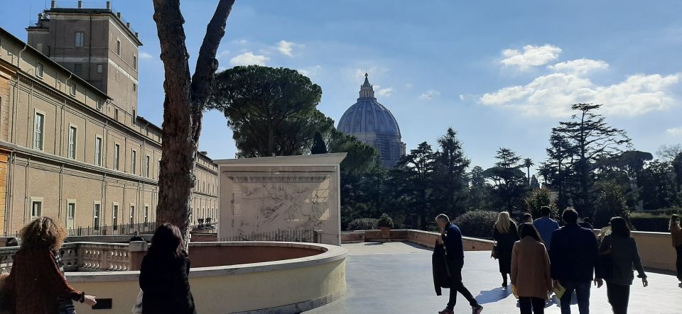 Rome in 2 Days: Vatican & Colosseum Private Combo Tour - Day 1 - Vatican Tour