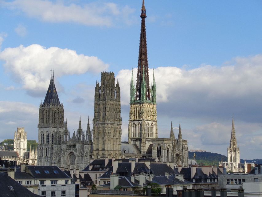 Rouen: Castles and Abbeys Private Full-Day Tour - Educational Experience