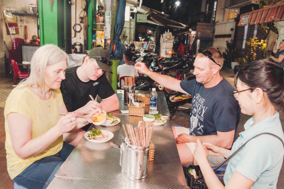 Saigon: Backstreets Private Walking Food Tour & 10 Tastings - Experience Highlights and Tastings