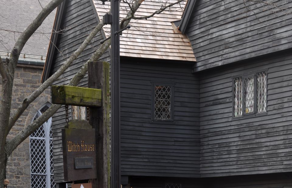 Salem: Ghosts of Salem Walking Tour - Reviews and Recommendations