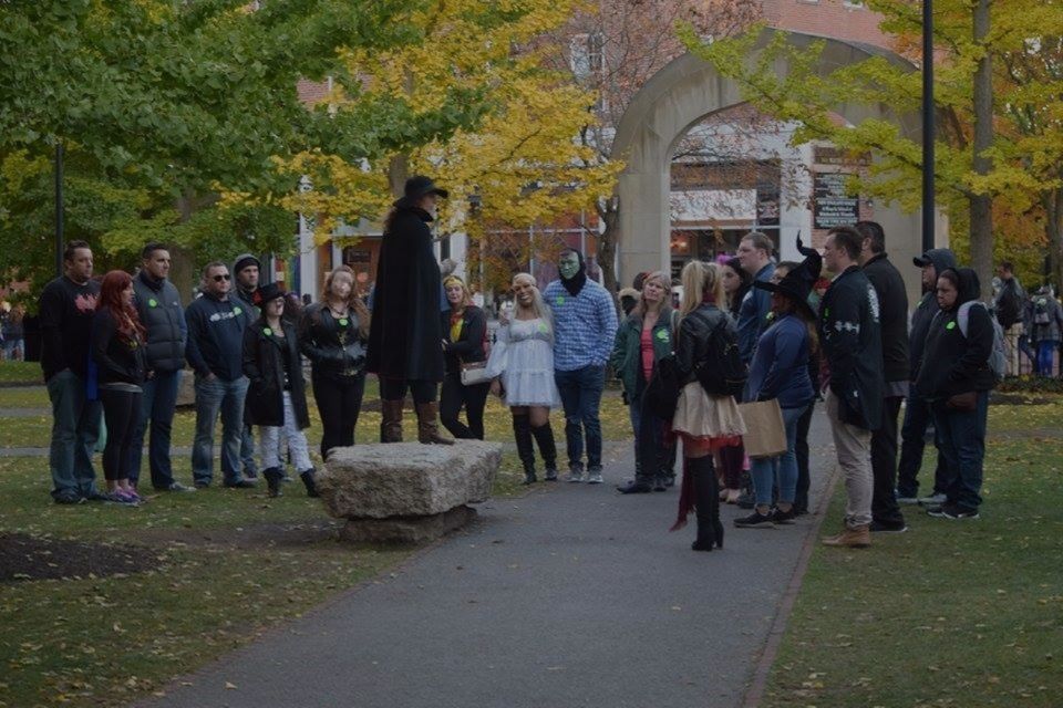 Salem Night Tour: Haunt and History Guided Night Tour - Experience Highlights