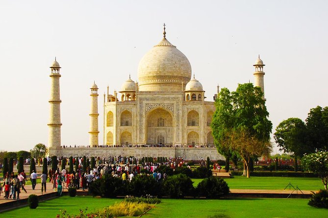 Same Day Taj Mahal and Agra Tour From Ahmedabad With Flights - Itinerary Highlights