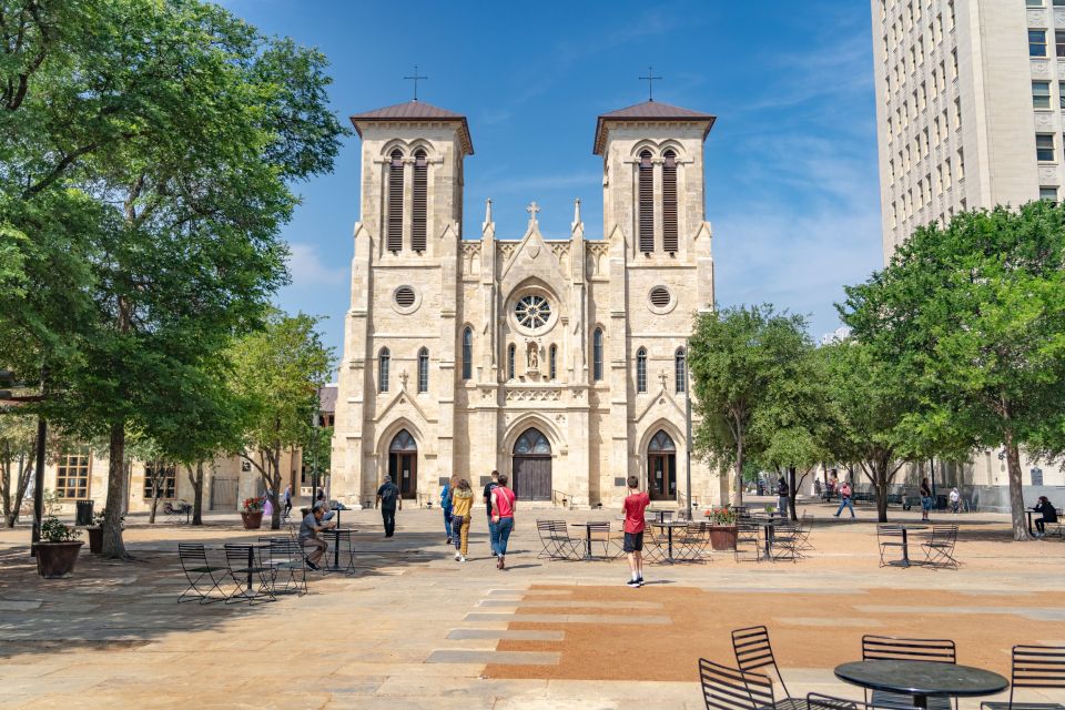 San Antonio: Historic Downtown Food and Culture Walking Tour - Meeting Point Details