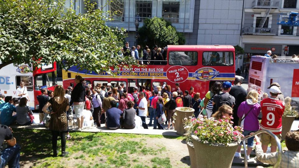 San Francisco: Hop-On Hop-Off Deluxe Bus Tour With 15 Stops - Activity Details