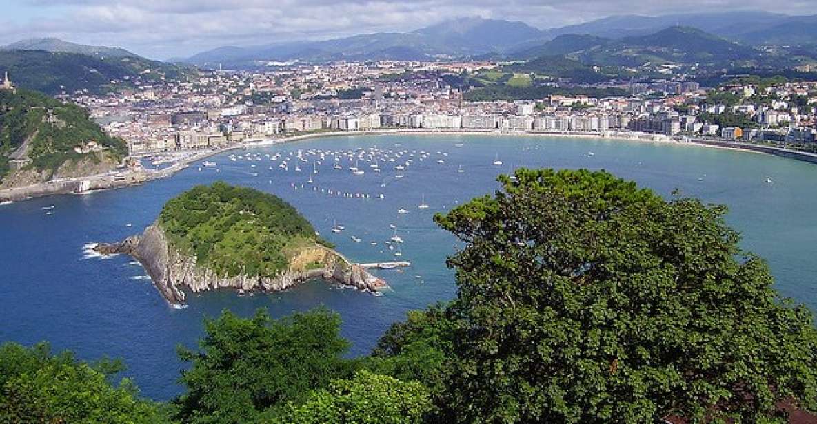 San Sebastian: Hop-On Hop-Off City Tour Bus - Tour Duration