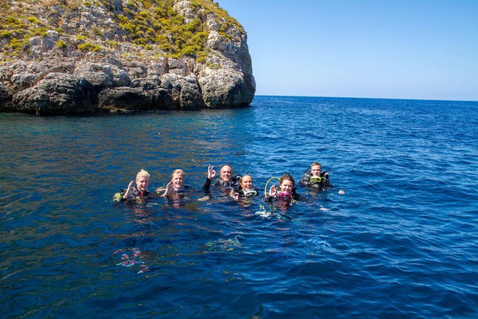 Santa Ponsa: Try Scuba Diving in a Marine Reserve - Inclusions