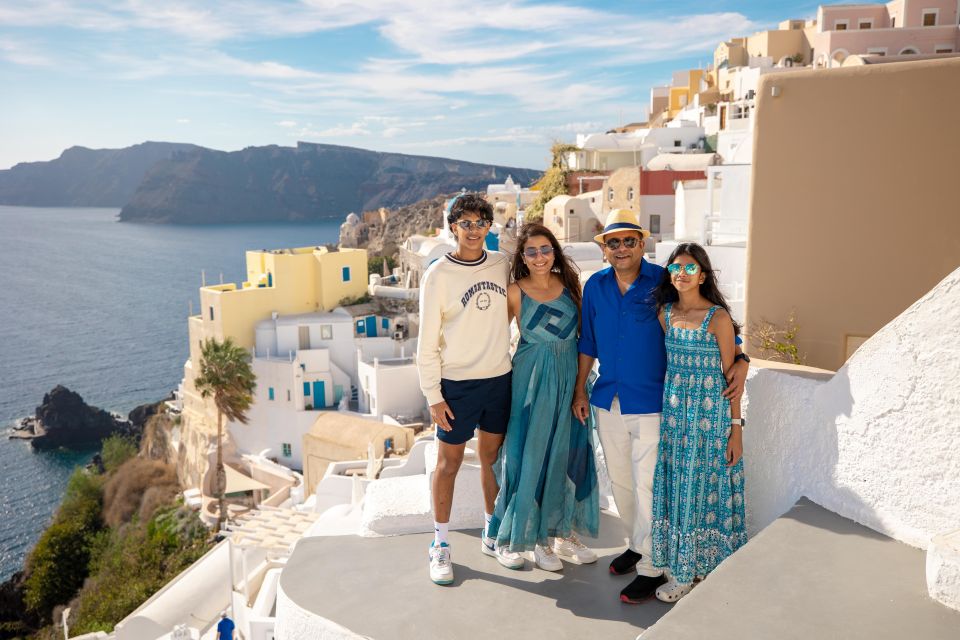 Santorini Family Photoshoot (Oia Village) - Group Size and Languages