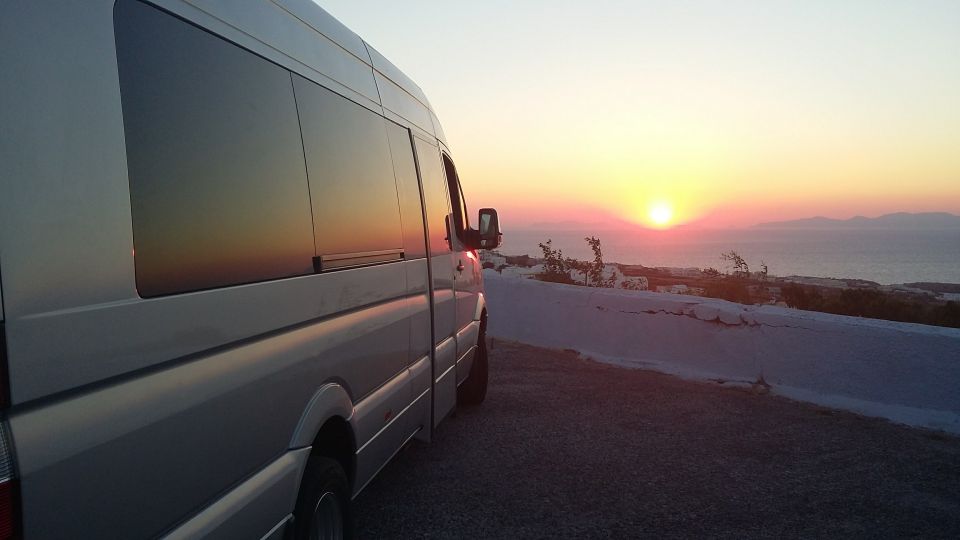 Santorini Sunset Chasing Adventure: Half-Day Private Tour - Itinerary