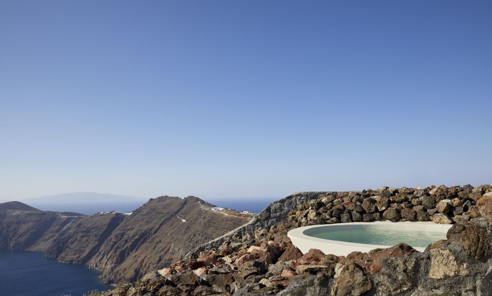 Santorini: Volcanic Hot-Tub Experience With Caldera Views - Restrictions