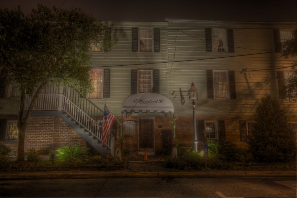 Savannah: Adults-Only Dead of Night Walking Tour - Spooky Walking Adventure