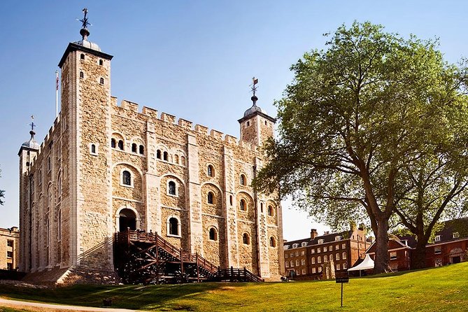 Self-Guided Audio Tour Medieval London: Legends, Ghosts and Fire - Landmarks and Legends