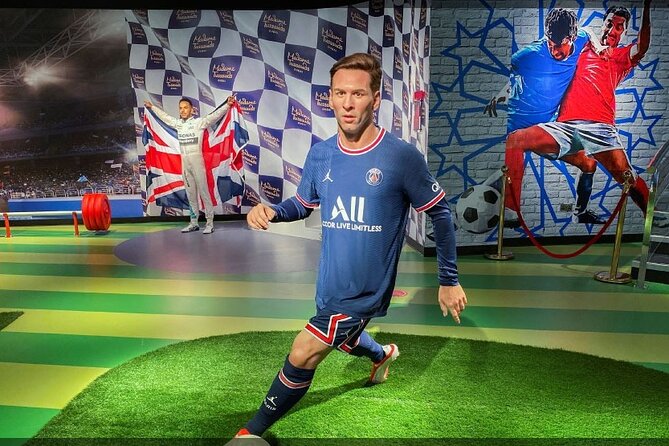 Self-guided Tour at a Wax Museum in Madame Tussauds Dubai - Celebrity Photo Opportunities