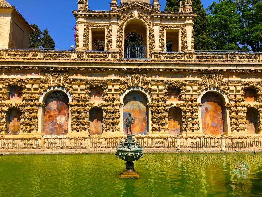 Seville: Cathedral, Giralda, and Royal Alcázar Guided Tour - Meeting Point and Tour Options