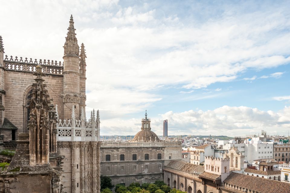 Seville: Cathedral Guided Tour (Optional Alcázar) - Tour Inclusions