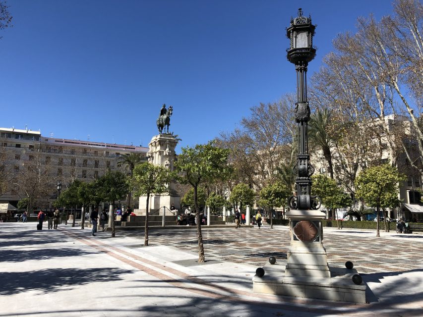 Seville: Private Walking Tour With Local Guide - Tour Description